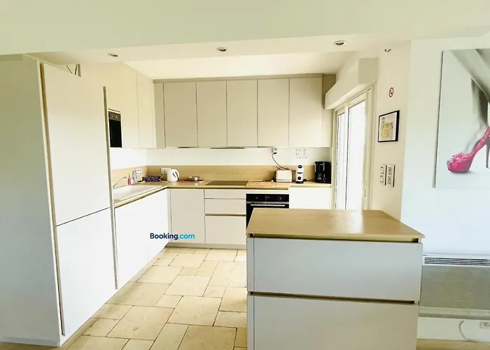 Les Chenes فيلة سانت ماكسيم